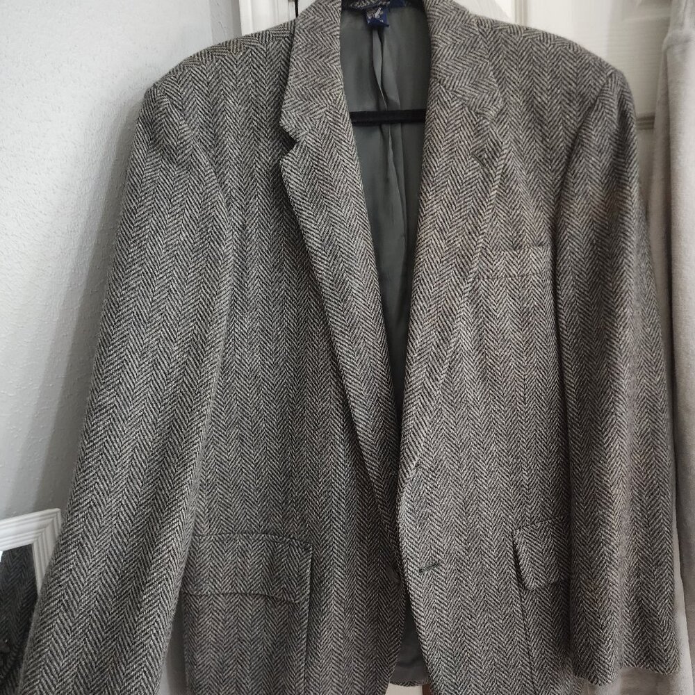 100% wool herringbone coat 42R